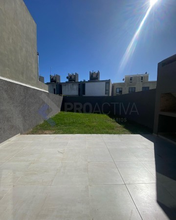 Duplex de categoria en Venta 3 dormitorios 
