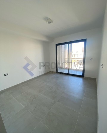 Duplex de categoria en Venta 3 dormitorios 