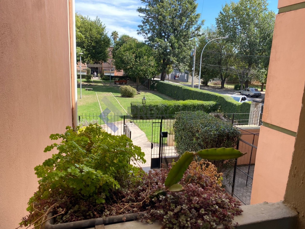 Se vende dpto en Barrio San Fernando 2 dorm