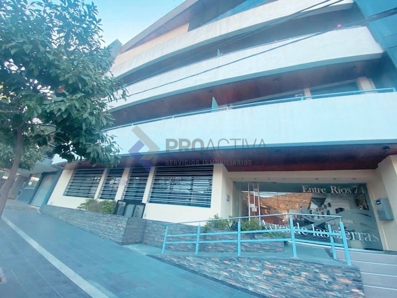 Se vende hermoso dpto en Carlos Paz con cochera 