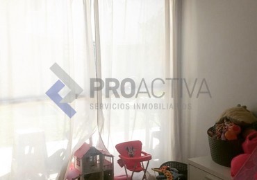 Alquilo casa en Villa Catalina 