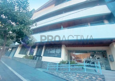 Se vende hermoso dpto en Carlos Paz con cochera 